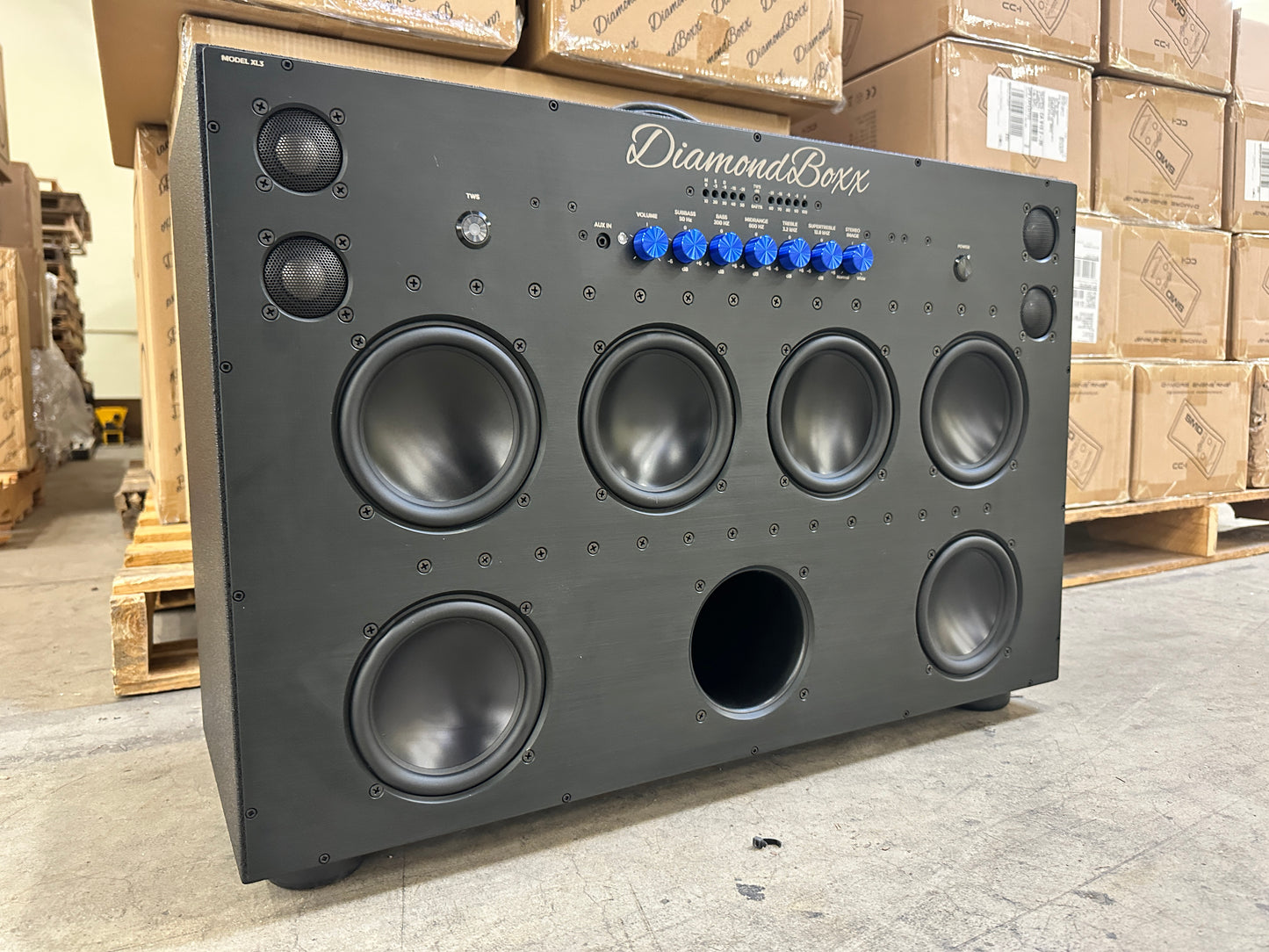 XL Retro - Limited Edition